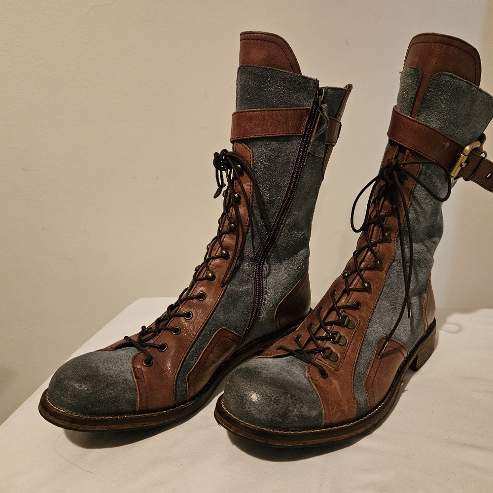Enrico Fantini Calf-High Fatigue Boot. Size 38/7.5